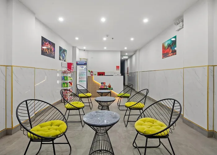 Cygnus Coffee & Homestay Ha Noi